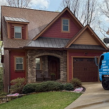 Roof-Cleaning-In-Black-Mtn-NC 2
